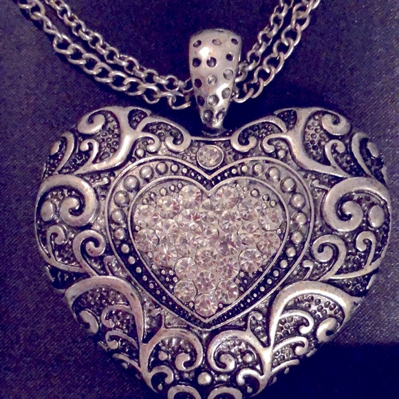 NWT MIX IT Necklace & Earring Set - Picture 3 of 4